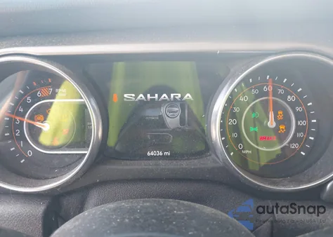 2018 Jeep Wrangler Unlimited Sahara 4X4 из США, поврежденный, VIN 1C4HJXEN9JW223861